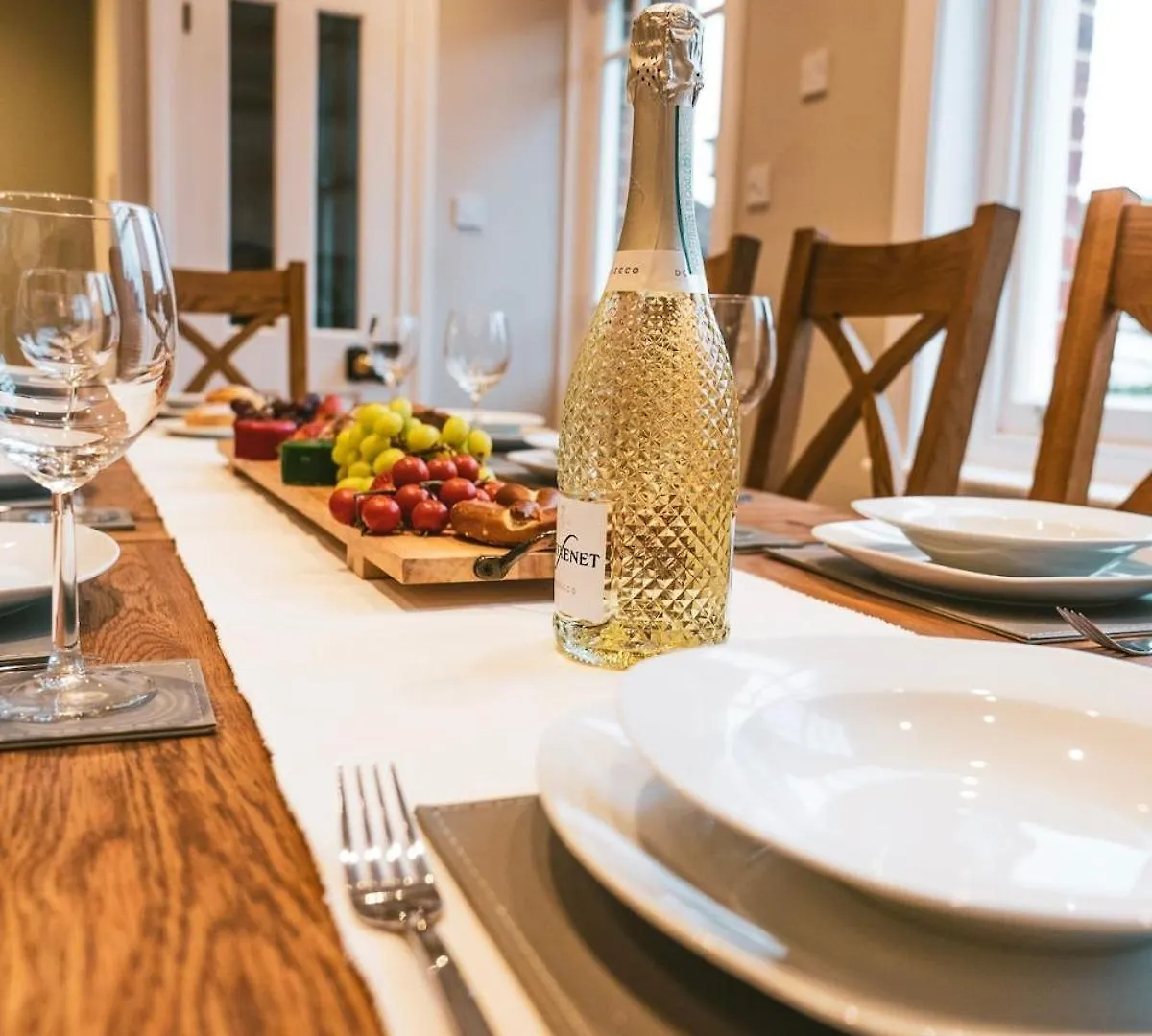 St Michaels Town House - Elegant And Large Holiday Home In The Heart Of Gloucester