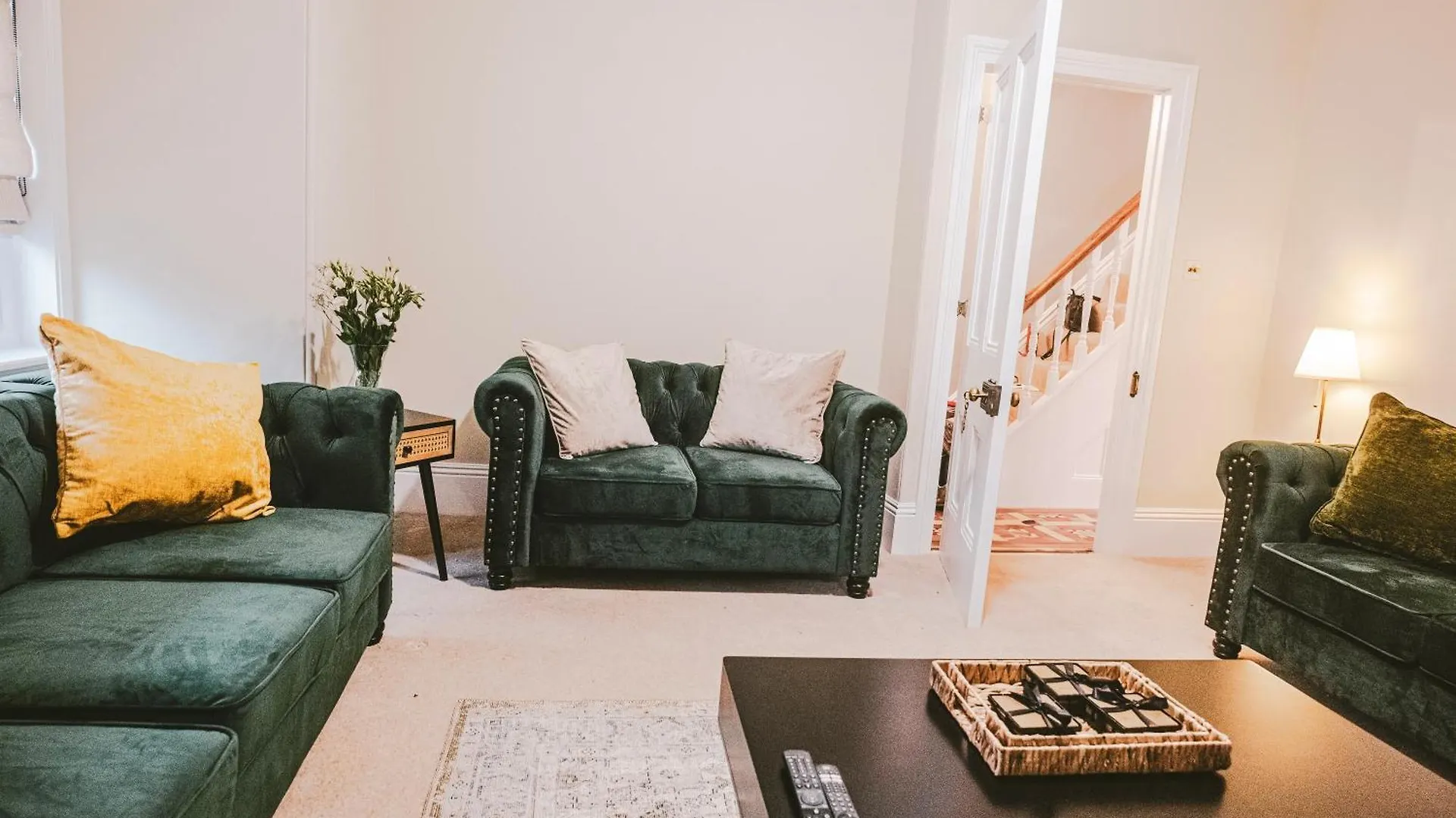 St Michaels Town House - Elegant And Large Holiday Home In The Heart Of Gloucester